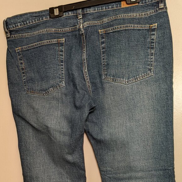 Old Navy Straight Leg Jeans - Picture 3 of 6